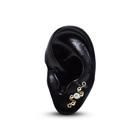Small Earpin (Gold w/ Pearl)